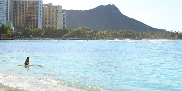 ハワイアンジュエリーモチーフの意味スクロール 波 ナル